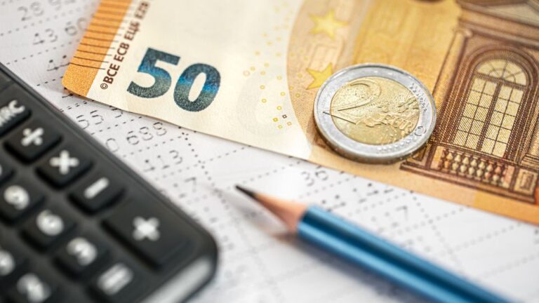 Mínimo para hacer la renta 2025: cuánto hay que ganar en 2026